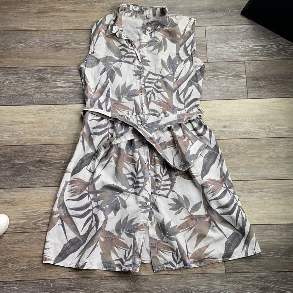 Summer linen dress